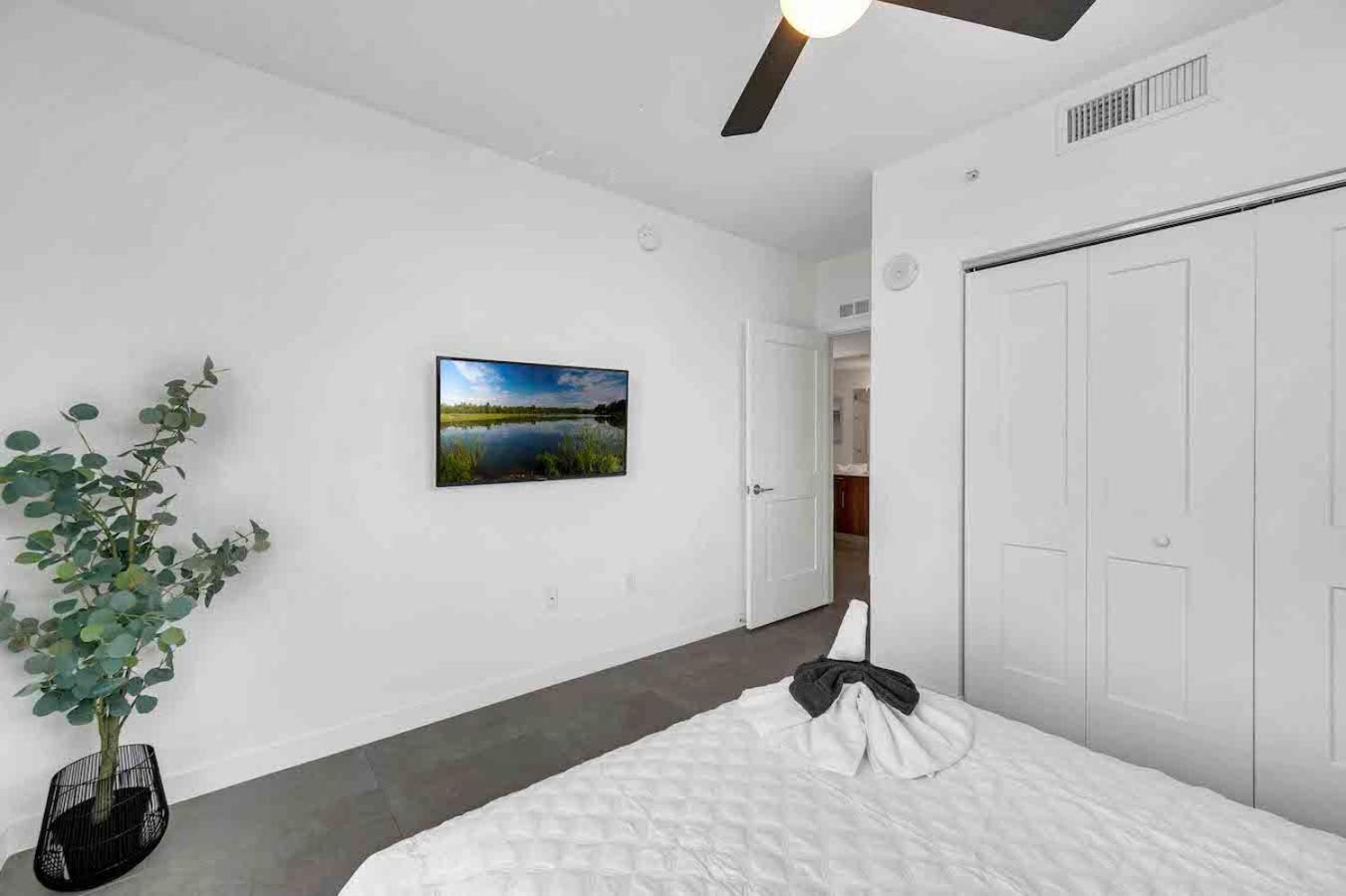 Appartamento Amazing 3 Bed Unit In Dwntwn Miami With Free Parking Esterno foto